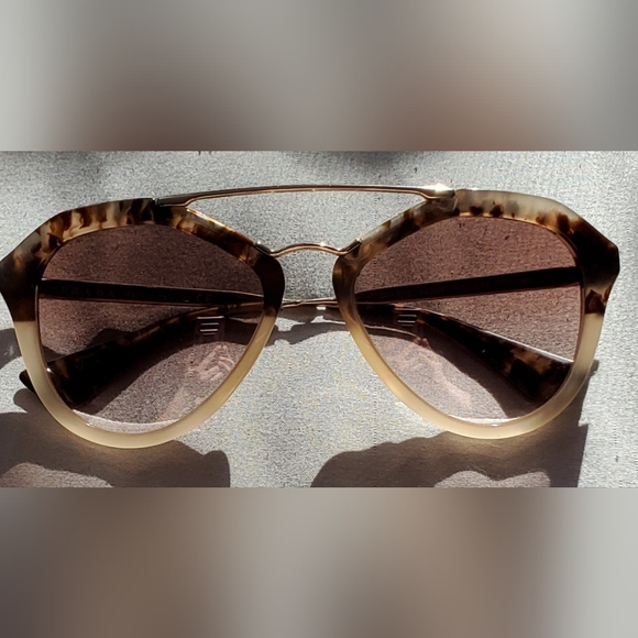 Prada Aviator Tortoise Shell Gold Tone Sunglasses w/Box and COA - Picture 13 of 14